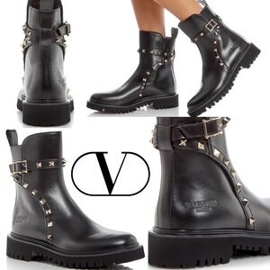 NIB $1550 Valentino Garavani [ 40 ] Rocksud Embellished Buckle Booties in Black
